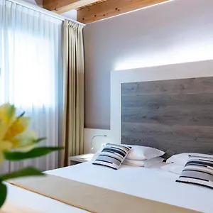 Hotel Alexander Mestre