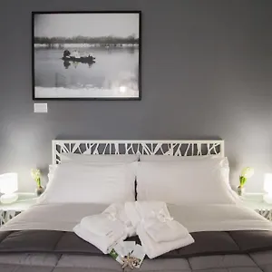 Bed & Breakfast Lights Rome