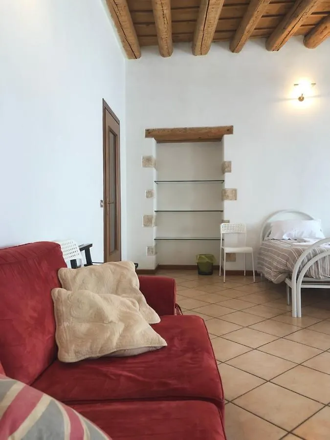 Gasthuis Ai Leoni Hotel Verona